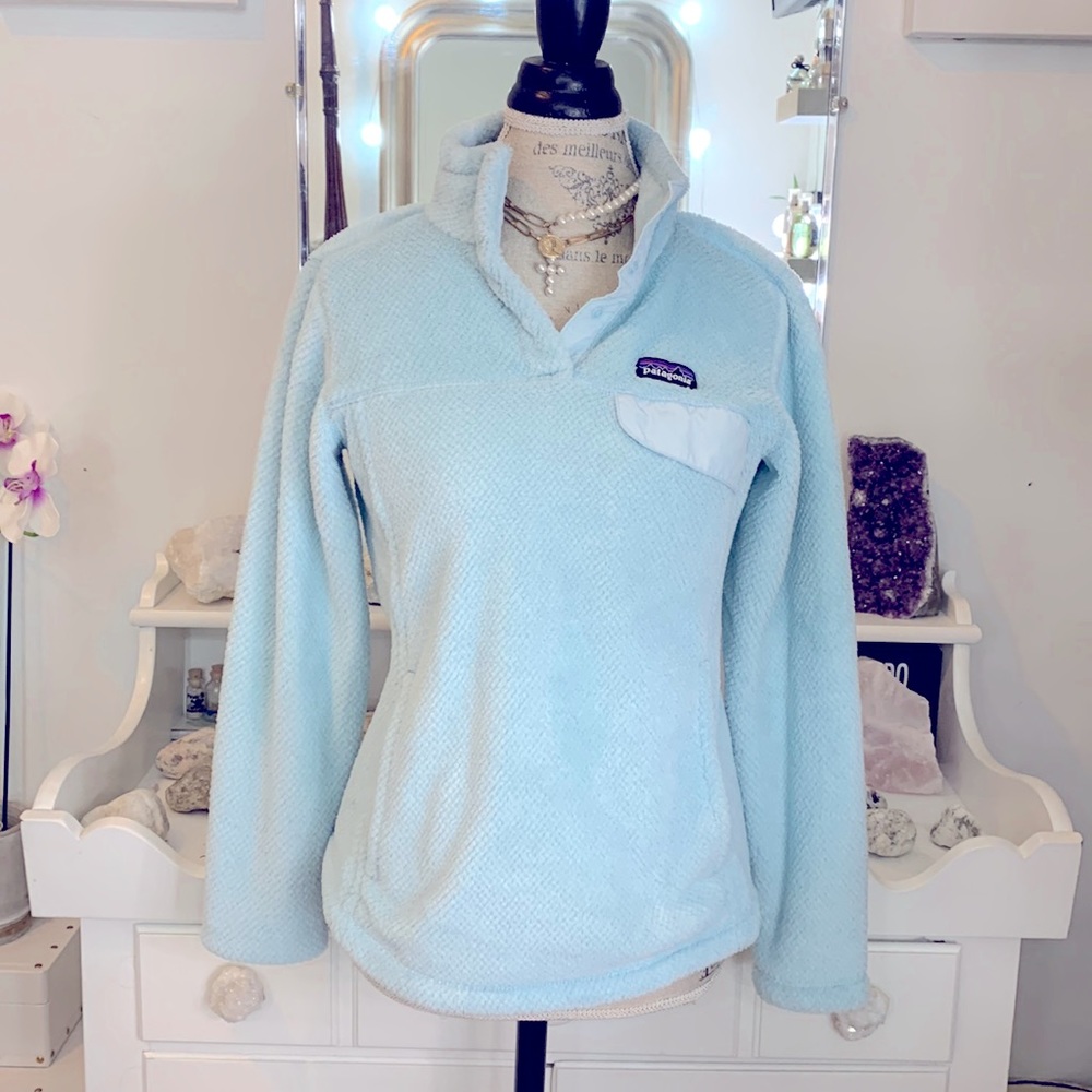 Patagonia sweatshirt